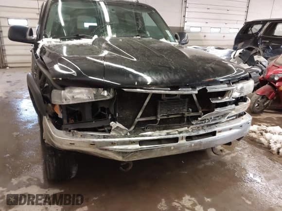 ✅ 2004 Chevrolet Suburban Z71 • VIN: 3GNFK16TX4G287786 • Лот: 41309201. Опубликован ранее на IAAI с пробегом 216 297 миль. Бесплатный доступ к архиву аукционных продаж из США и подробный отчёт об истории автомобиля на DreamBid. Изображение 6.