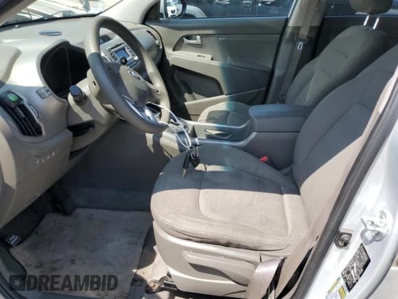 ✅ 2013 Kia Sportage LX • VIN: KNDPBCA26D7535180 • Lot: 68329715. Listed on Copart with 76,862 mi. Free auction sales archive from the USA and detailed vehicle history report at DreamBid. Image 7.