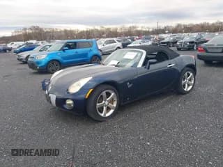 ✅ 2006 Pontiac Solstice • VIN: 1G2MB35B56Y116221 • Lot: 43569131. Listed on IAAI with 58,998 mi. Free auction sales archive from the USA and detailed vehicle history report at DreamBid. Image 2.