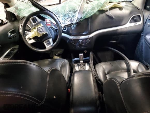 ✅ 2016 Dodge Journey R/T • VIN: 3C4PDDFG4GT180238 • Лот: 65184835. Опубликован ранее на Copart с пробегом 270 539 миль. Бесплатный доступ к архиву аукционных продаж из США и подробный отчёт об истории автомобиля на DreamBid. Изображение 8.