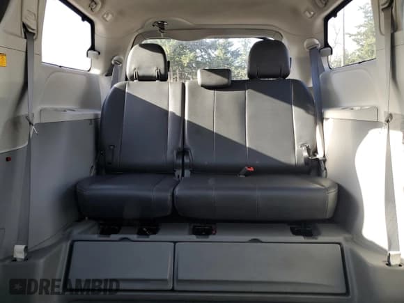 ✅ 2013 Toyota Sienna SE • VIN: 5TDXK3DC2DS311950 • Lot: 91854635. Listed on Copart with Not provided. Free auction sales archive from the USA and detailed vehicle history report at DreamBid. Image 10.