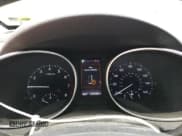 ✅ 2018 Hyundai Santa Fe Ultimate • VIN: 5NMZWDLA4JH055215 • Лот: 51577103. Опубликован ранее на Copart с пробегом 137 236 миль. Бесплатный доступ к архиву аукционных продаж из США и подробный отчёт об истории автомобиля на DreamBid. Изображение 9.