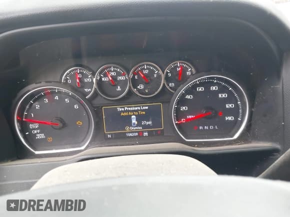 ✅ 2019 Chevrolet Silverado 1500 RST • VIN: 1GCRYEED7KZ176390 • Lot: 43629379. Listed on IAAI with 108,209 mi. Free auction sales archive from the USA and detailed vehicle history report at DreamBid. Image 7.