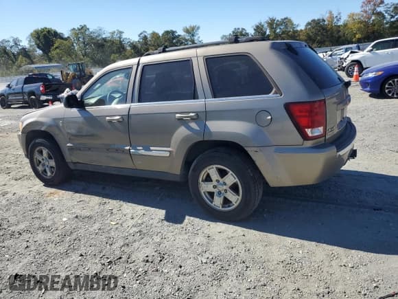 ✅ 2006 Jeep Grand Cherokee Limited • VIN: 1J8HR58236C112576 • Lot: 86715195. Listed on Copart with 223,405 mi. Free auction sales archive from the USA and detailed vehicle history report at DreamBid. Image 2.