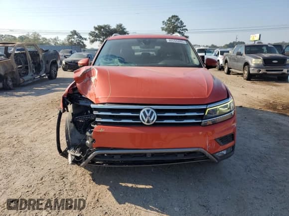 ✅ 2018 Volkswagen Tiguan SEL Premium • VIN: 3VV5B7AX1JM093373 • Lot: 80555265. Listed on Copart with 122,757 mi. Free auction sales archive from the USA and detailed vehicle history report at DreamBid. Image 5.