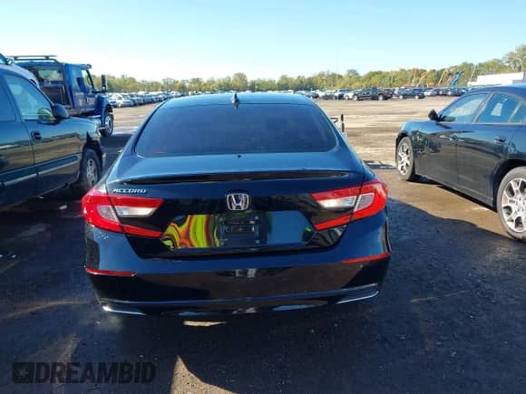2018 Honda Accord EX-L с VIN 1HGCV1F69JA016968, выставлен на аукционе IAAI как лот 43483246 с пробегом 57 028 миль миль и . История ставок и продаж доступна на DreamBid. Изображение 16.