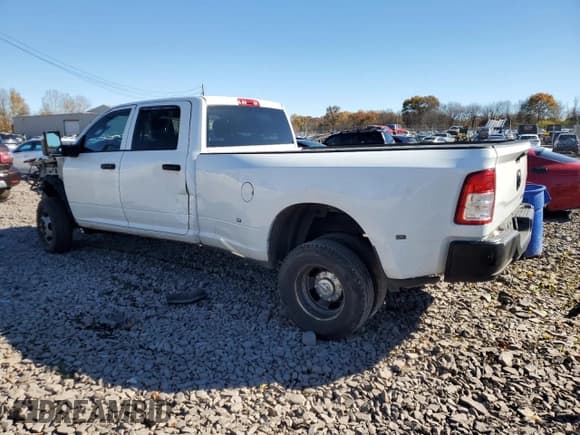✅ 2023 Ram 3500 Tradesman • VIN: 3C63RRGL7PG526369 • Lot: 91073785. Listed on Copart with 67,573 mi. Free auction sales archive from the USA and detailed vehicle history report at DreamBid. Image 2.