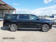 ✅ 2023 Chevrolet Suburban LT • VIN: 1GNSCCKD4PR137389 • Lot: 43398695. Listed on IAAI with 121,288 mi. Free auction sales archive from the USA and detailed vehicle history report at DreamBid. Image 13.