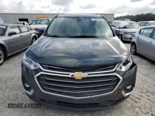 ✅ 2021 Chevrolet Traverse LT Cloth • VIN: 1GNERGKW1MJ165522 • Lot: 74802984. Wystawiony na Copart z przebiegiem 80 523 mil. Bezpłatny archiwum sprzedaży aukcyjnych z USA i szczegółowy raport historii pojazdu na DreamBid. Zdjęcie 5.
