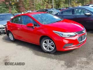 2017 Chevrolet Cruze LT с VIN 1G1BE5SM6H7162296, выставлен на аукционе IAAI как лот 43435614 с пробегом 147 705 миль миль и . История ставок и продаж доступна на DreamBid. Изображение 1.