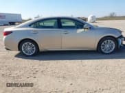 ✅ 2017 Lexus ES 350 • VIN: 58ABK1GG7HU050415 • Lot: 40490595. Listed on IAAI with 170,481 mi. Free auction sales archive from the USA and detailed vehicle history report at DreamBid. Image 13.