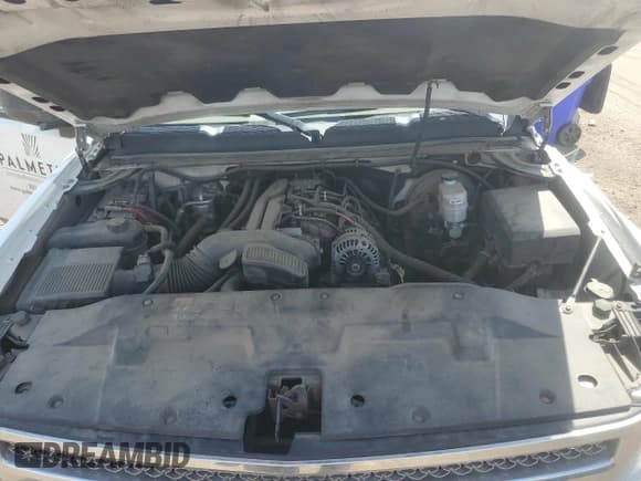 ✅ 2012 Chevrolet Silverado 1500 Work Truck • VIN: 1GCRKPE04CZ320098 • Lot: 65905915. Listed on Copart with 153,460 mi. Free auction sales archive from the USA and detailed vehicle history report at DreamBid. Image 11.