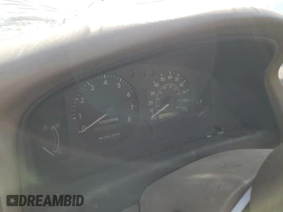 ✅ 1998 Toyota Corolla LE • VIN: 1NXBR18E1WZ118866 • Lot: 90528015. Wystawiony na Copart z przebiegiem 261 505 mil. Bezpłatny archiwum sprzedaży aukcyjnych z USA i szczegółowy raport historii pojazdu na DreamBid. Zdjęcie 9.