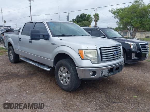 ✅ 2010 Ford F-150 XL • VIN: 1FTFW1EVXAFB54135 • Lot: 42565203. Wystawiony na IAAI z przebiegiem 192 383 mil. Bezpłatny archiwum sprzedaży aukcyjnych z USA i szczegółowy raport historii pojazdu na DreamBid. Zdjęcie 1.