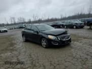 ✅ 2012 Volvo S60 T5 • VIN: YV1622FS8C2101055 • Lot: 91900265. Wystawiony na Copart z przebiegiem 159 009 mil. Bezpłatny archiwum sprzedaży aukcyjnych z USA i szczegółowy raport historii pojazdu na DreamBid. Zdjęcie 14.