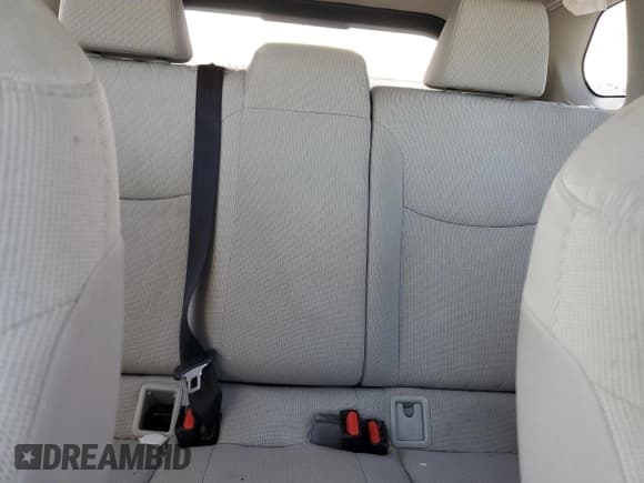 ✅ 2024 Toyota Corolla Cross LE • VIN: 7MUCAAAGXRV077180 • Lot: 42803815. Listed on Copart with 39,971 mi. Free auction sales archive from the USA and detailed vehicle history report at DreamBid. Image 10.