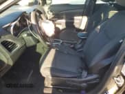 ✅ 2014 Dodge Avenger SE • VIN: 1C3CDZAB5EN107176 • Lot: 77333194. Wystawiony na Copart z przebiegiem 186 184 mil. Bezpłatny archiwum sprzedaży aukcyjnych z USA i szczegółowy raport historii pojazdu na DreamBid. Zdjęcie 7.