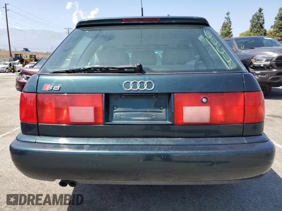 ✅ 1995 Audi S6 • VIN: WAULA84A4SN121791 • Lot: 56041825. Listed on Copart with 168,092 mi. Free auction sales archive from the USA and detailed vehicle history report at DreamBid. Image 6.