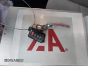 ✅ 2018 Toyota RAV4 Hybrid XLE • VIN: JTMRJREVXJD172978 • Лот: 43461828. Опубликован ранее на IAAI с пробегом 133 980 миль. Бесплатный доступ к архиву аукционных продаж из США и подробный отчёт об истории автомобиля на DreamBid. Изображение 11.