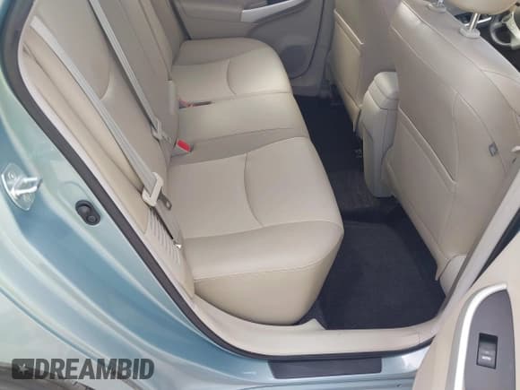 ✅ 2015 Toyota Prius Two • VIN: JTDKN3DU1F1944630 • Lot: 43623374. Listed on IAAI with 73,395 mi. Free auction sales archive from the USA and detailed vehicle history report at DreamBid. Image 8.