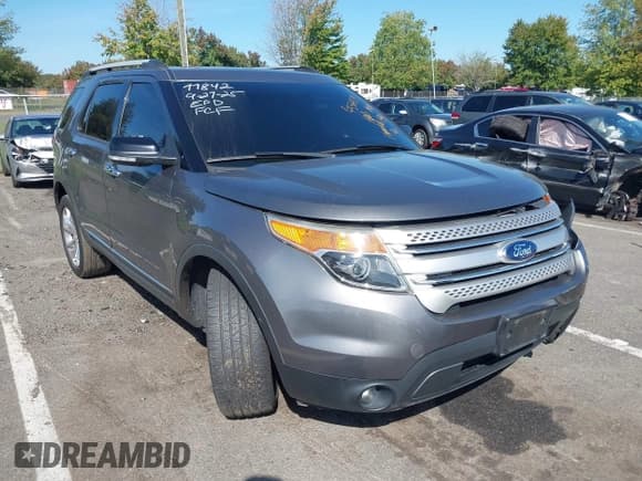 ✅ 2014 Ford Explorer XLT • VIN: 1FM5K8D81EGA77842 • Lot: 43364719. Wystawiony na IAAI z przebiegiem 135 548 mil. Bezpłatny archiwum sprzedaży aukcyjnych z USA i szczegółowy raport historii pojazdu na DreamBid. Zdjęcie 1.