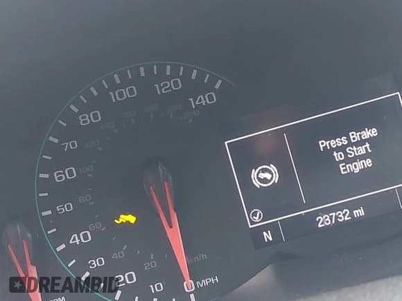 ✅ 2020 Chevrolet Trax LT • VIN: 3GNCJPSB9LL198531 • Lot: 43251338. Wystawiony na IAAI z przebiegiem 23 732 mil. Bezpłatny archiwum sprzedaży aukcyjnych z USA i szczegółowy raport historii pojazdu na DreamBid. Zdjęcie 7.