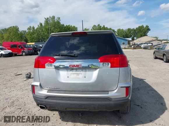 ✅ 2017 GMC Terrain SLE • VIN: 2GKALMEK0H6136987 • Lot: 43078516. Listed on IAAI with 182,379 mi. Free auction sales archive from the USA and detailed vehicle history report at DreamBid. Image 16.