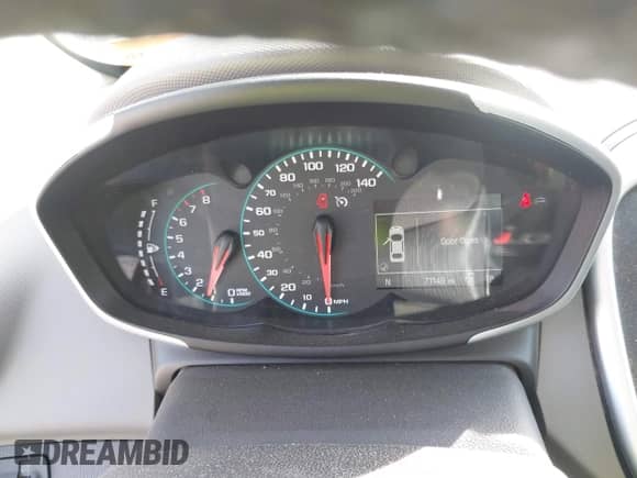 2018 Chevrolet Sonic LT z VIN 1G1JD5SH2J4118384, wystawiony jako IAAI lot #43479619 z przebiegiem 71 149 mil mil oraz . Historia ofert i sprzedaży dostępna na DreamBid. Obrazek 7.