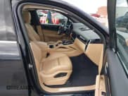 ✅ 2022 Porsche Cayenne E-Hybrid • VIN: WP1AE2AYXNDA26559 • Lot: 41113313. Listed on IAAI with 28,591 mi. Free auction sales archive from the USA and detailed vehicle history report at DreamBid. Image 5.