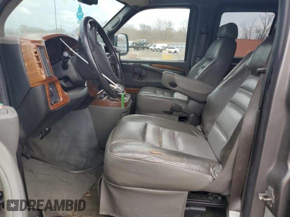 ✅ 2006 GMC Savana Cargo YF7 Upfitter • VIN: 1GDFG15T761205750 • Lot: 44372565. Listed on Copart with Not provided. Free auction sales archive from the USA and detailed vehicle history report at DreamBid. Image 7.