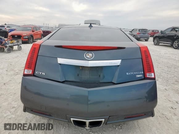 ✅ 2011 Cadillac CTS Premium • VIN: 1G6DP1ED7B0138459 • Lot: 84548845. Wystawiony na Copart z przebiegiem 343 059 mil. Bezpłatny archiwum sprzedaży aukcyjnych z USA i szczegółowy raport historii pojazdu na DreamBid. Zdjęcie 6.