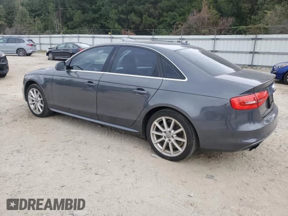 ✅ 2014 Audi A4 Premium Plus • VIN: WAUFFAFLXEN039380 • Lot: 84801115. Wystawiony na Copart z przebiegiem 111 081 mil. Bezpłatny archiwum sprzedaży aukcyjnych z USA i szczegółowy raport historii pojazdu na DreamBid. Zdjęcie 2.