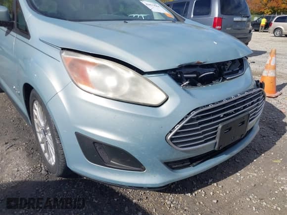 ✅ 2013 Ford C-Max SE • VIN: 1FADP5AU0DL536307 • Lot: 43579064. Listed on IAAI with 104,373 mi. Free auction sales archive from the USA and detailed vehicle history report at DreamBid. Image 17.