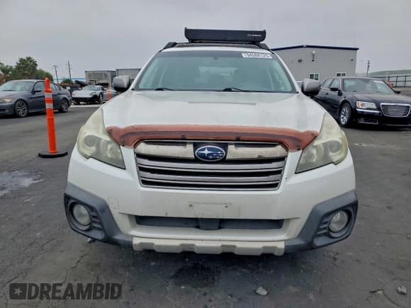 ✅ 2013 Subaru Outback Limited • VIN: 4S4BRBSCXD3227665 • Lot: 94568125. Listed on Copart with 97,444 mi. Free auction sales archive from the USA and detailed vehicle history report at DreamBid. Image 5.