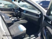 ✅ 2019 Kia Cadenza Technology • VIN: KNALC4J17K5172032 • Лот: 42312922. Опубликован ранее на IAAI с пробегом 28 592 миль. Бесплатный доступ к архиву аукционных продаж из США и подробный отчёт об истории автомобиля на DreamBid. Изображение 5.