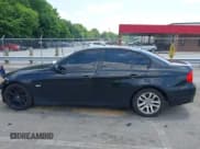 ✅ 2006 BMW 3 Series 325i • VIN: WBAVB13596KX65960 • Лот: 42460430. Опубликован ранее на IAAI с пробегом 331 860 миль. Бесплатный доступ к архиву аукционных продаж из США и подробный отчёт об истории автомобиля на DreamBid. Изображение 15.