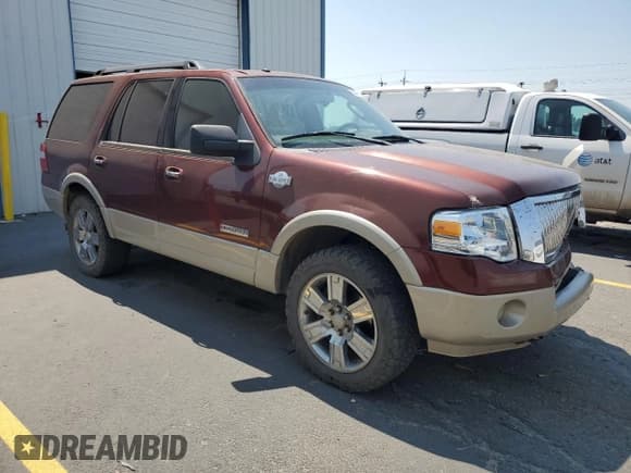 ✅ 2008 Ford Expedition Eddie Bauer • VIN: 1FMFU185X8LA53864 • Lot: 65268505. Listed on Copart with 274,575 mi. Free auction sales archive from the USA and detailed vehicle history report at DreamBid. Image 4.