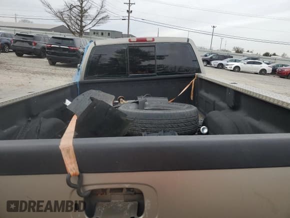 ✅ 2000 Chevrolet Silverado 1500 • VIN: 1GCEK14V6YZ178983 • Lot: 51923965. Listed on Copart with 240,242 mi. Free auction sales archive from the USA and detailed vehicle history report at DreamBid. Image 10.