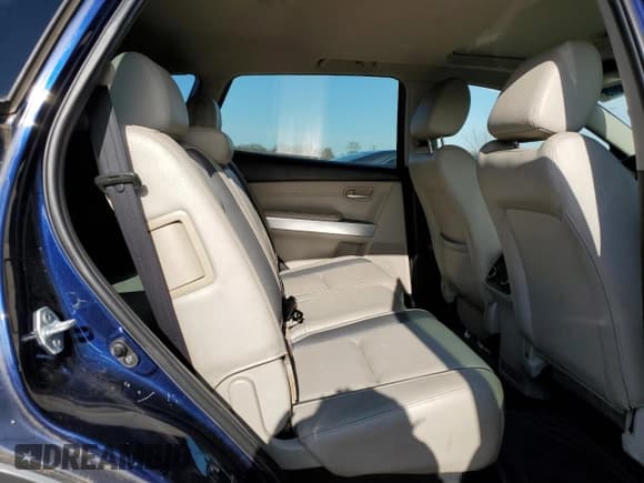 ✅ 2007 Mazda CX-9 Sport • VIN: JM3TB38YX70120389 • Лот: 45183795. Опубликован ранее на Copart с пробегом 212 330 миль. Бесплатный доступ к архиву аукционных продаж из США и подробный отчёт об истории автомобиля на DreamBid. Изображение 11.