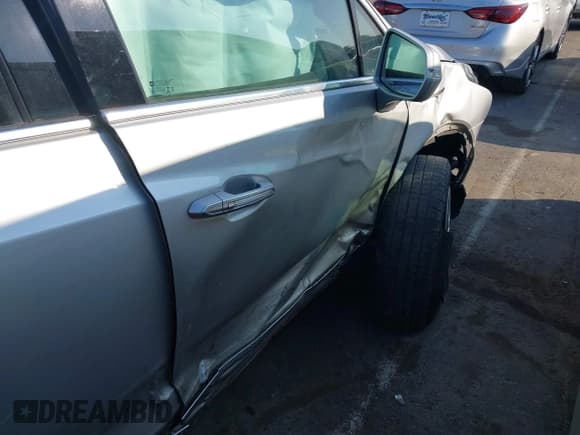 ✅ 2020 Cadillac XT5 Premium Luxury FWD • VIN: 1GYKNCRS1LZ192216 • Lot: 42601807. Listed on IAAI with 132,716 mi. Free auction sales archive from the USA and detailed vehicle history report at DreamBid. Image 6.