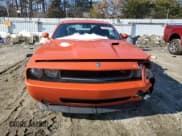 ✅ 2010 Dodge Challenger R/T Classic • VIN: 2B3CJ5DT1AH260692 • Lot: 42220745. Wystawiony na Copart z przebiegiem 249 853 mil. Bezpłatny archiwum sprzedaży aukcyjnych z USA i szczegółowy raport historii pojazdu na DreamBid. Zdjęcie 5.