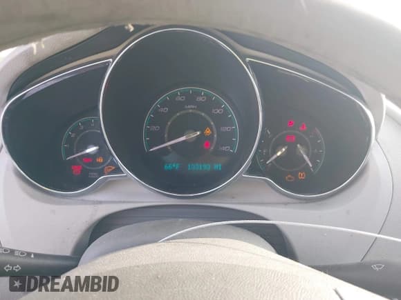 ✅ 2011 Chevrolet Malibu 1LT • VIN: 1G1ZC5EU8BF393472 • Lot: 43650157. Listed on IAAI with 133,193 mi. Free auction sales archive from the USA and detailed vehicle history report at DreamBid. Image 7.