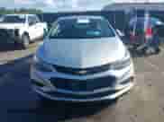 2016 Chevrolet Cruze LT z VIN 1G1BE5SM6G7266382, wystawiony jako IAAI lot #43297841 z przebiegiem 182 239 mil mil oraz . Historia ofert i sprzedaży dostępna na DreamBid. Obrazek 12.