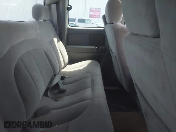 ✅ 1999 GMC Sierra 1500 SLE • VIN: 2GTEK19T2X1543111 • Лот: 43057437. Опубликован ранее на IAAI с пробегом Не указан. Бесплатный доступ к архиву аукционных продаж из США и подробный отчёт об истории автомобиля на DreamBid. Изображение 8.