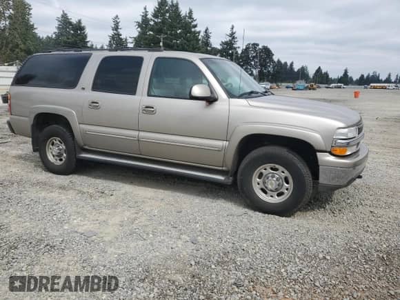 2001 Chevrolet Suburban LT with VIN 3GNGK26G21G211861, listed as a Copart auction lot 67628775 with 159,695 mi miles and Salvage title. Bid and sale history available at DreamBid. Image 4.