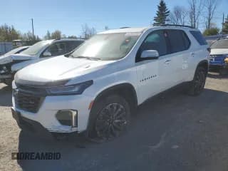 ✅ 2023 Chevrolet Traverse RS • VIN: 1GNEVJKWXPJ146156 • Lot: 86503155. Wystawiony na Copart z przebiegiem 98 296 mil. Bezpłatny archiwum sprzedaży aukcyjnych z USA i szczegółowy raport historii pojazdu na DreamBid. Zdjęcie 1.