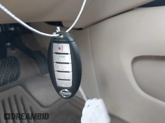 ✅ 2013 Nissan Pathfinder SL • VIN: 5N1AR2MMXDC610698 • Lot: 42924997. Listed on IAAI with 131,761 mi. Free auction sales archive from the USA and detailed vehicle history report at DreamBid. Image 11.