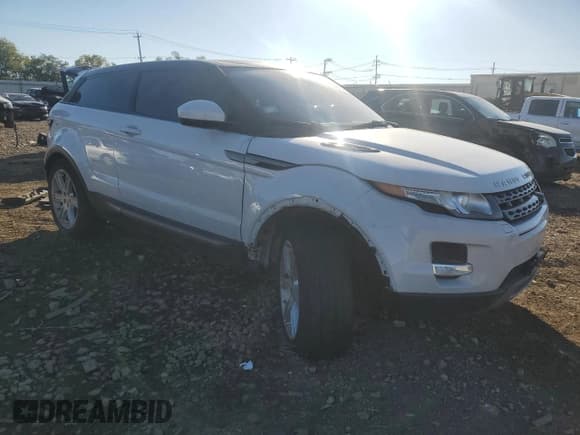 ✅ 2015 Land Rover Range Rover Evoque Pure Plus • VIN: SALVP1BG5FH052924 • Lot: 85933625. Listed on Copart with 92,485 mi. Free auction sales archive from the USA and detailed vehicle history report at DreamBid. Image 4.