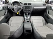 ✅ 2013 Volkswagen Jetta Hybrid SE • VIN: 3VW637AJ6DM229316 • Lot: 53700565. Listed on Copart with 140,156 mi. Free auction sales archive from the USA and detailed vehicle history report at DreamBid. Image 8.