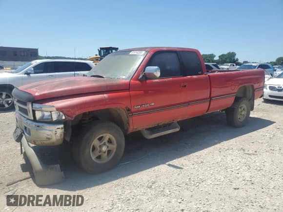 1997 Dodge 1500 с VIN 3B7HF13Z9VG705335, выставлен на аукционе Copart как лот 61914204 с пробегом 320 972 миль миль и Списание • Salvage title. История ставок и продаж доступна на DreamBid. Изображение 1.